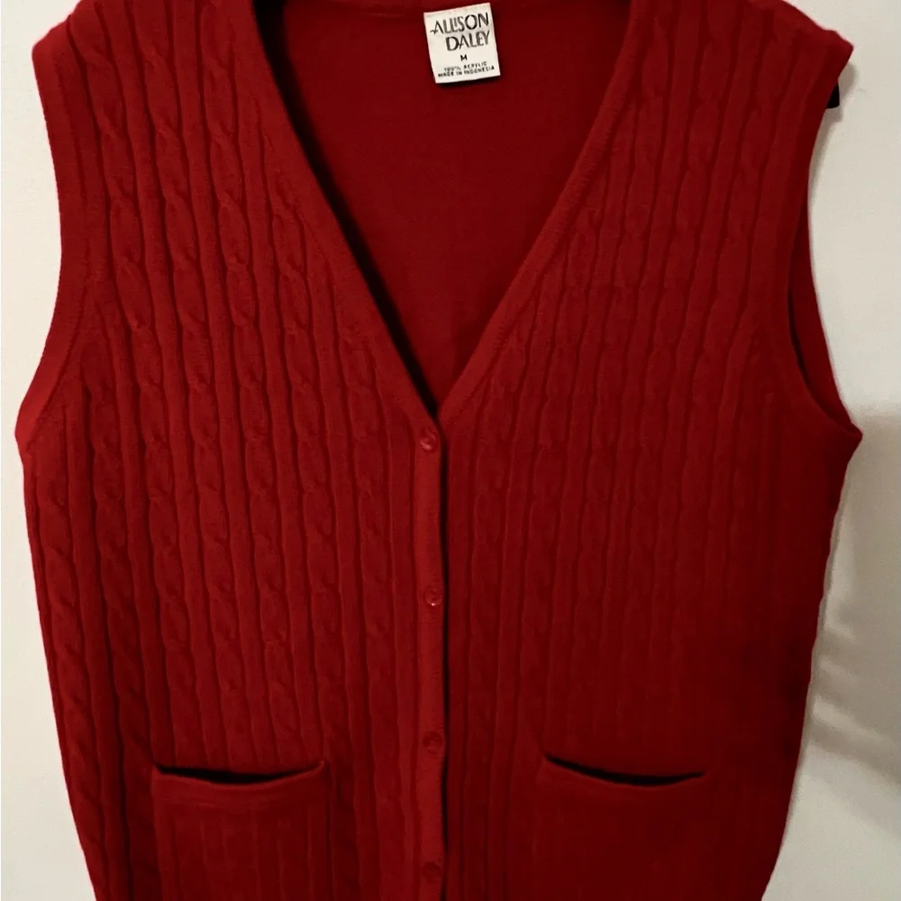🌼 Vintage Burgundy Red Knit Vest Top - Picture 2 of 5